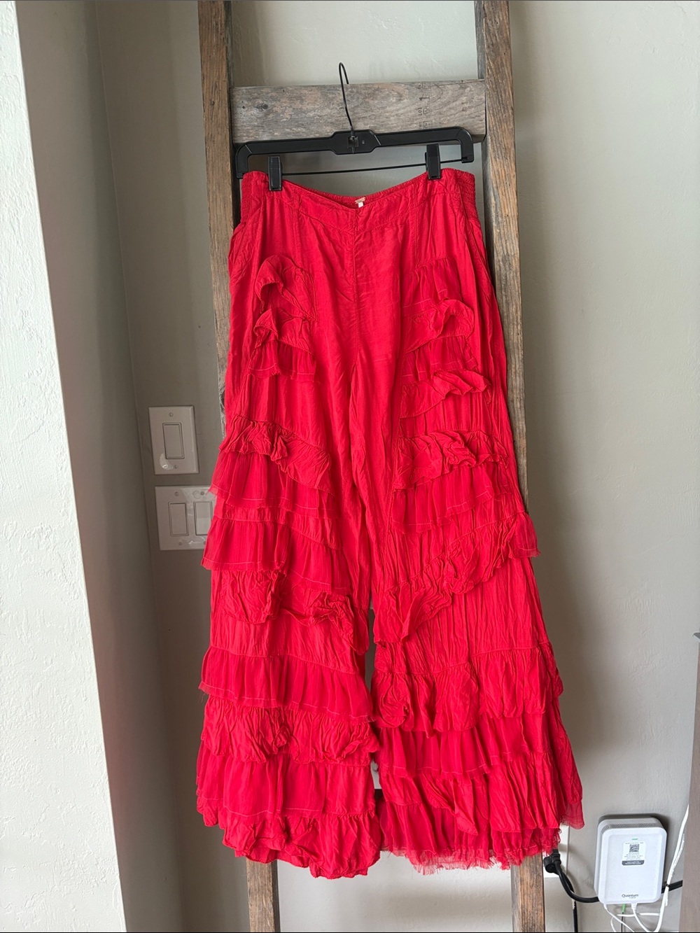 Free People Rock and Frill Ruffle Wide Leg Pants Medium Red Dhalia Rare - Picture 4 of 8
